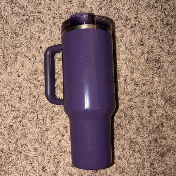 Stanley + Starbucks Plum Purple Tumbler 40oz - Picture 3 of 5